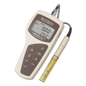 CyberScan CON 11 Conductivity Meter